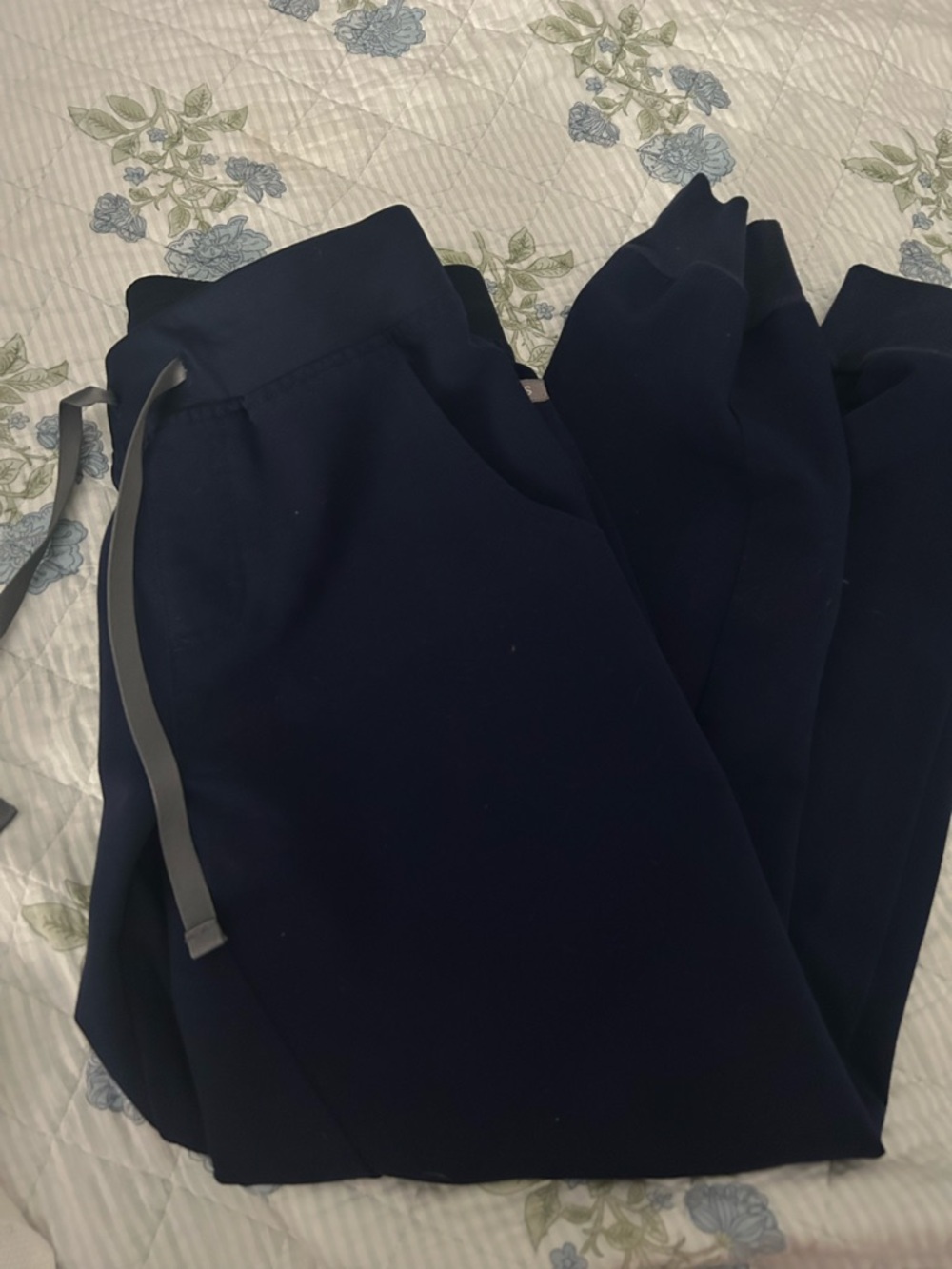 Figs navy Zamora joggers